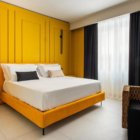 Welmy Napoli Hotel Exterior photo