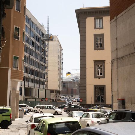 Welmy Napoli Hotel Exterior photo