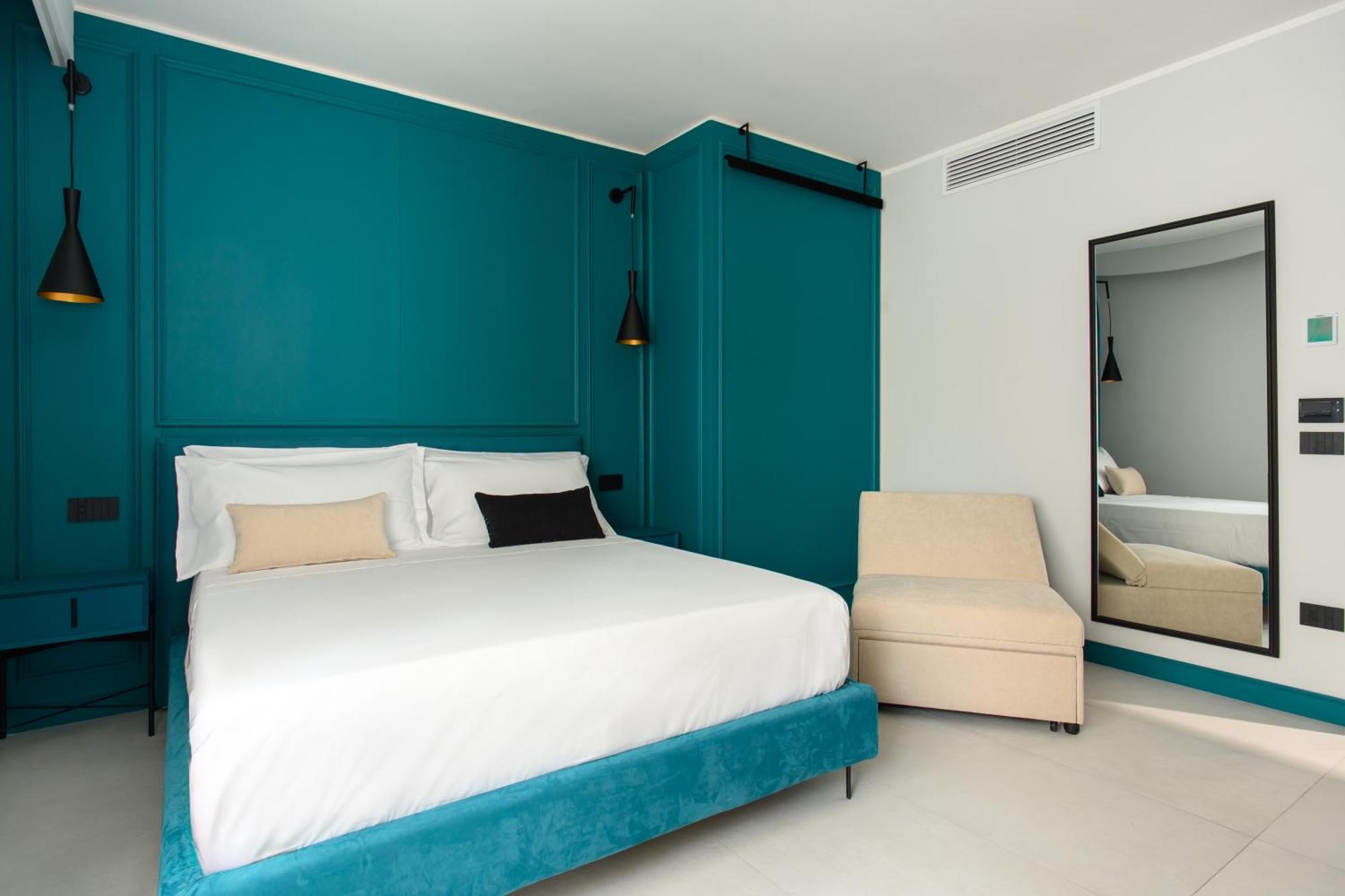 Welmy Napoli Hotel Exterior photo
